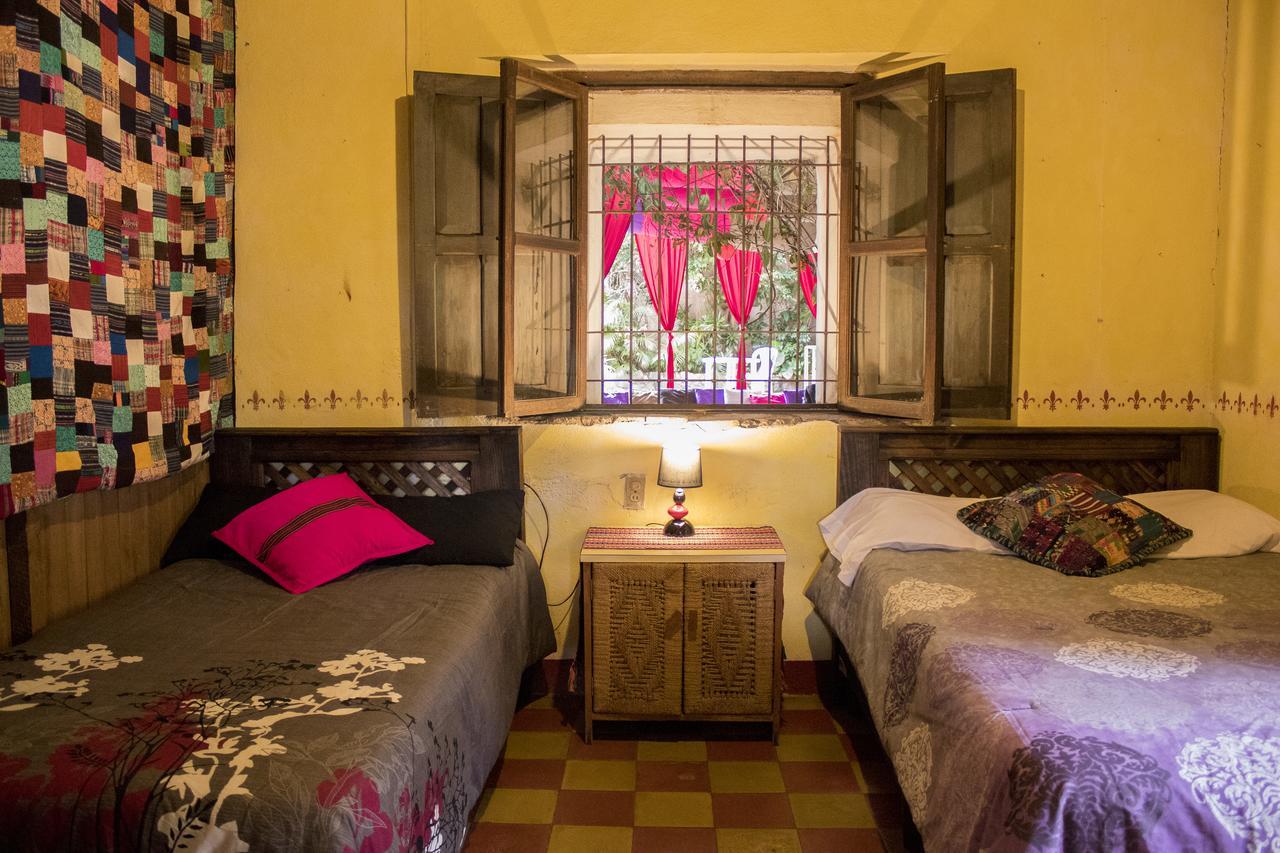 Split Hostel Antigua Exteriör bild